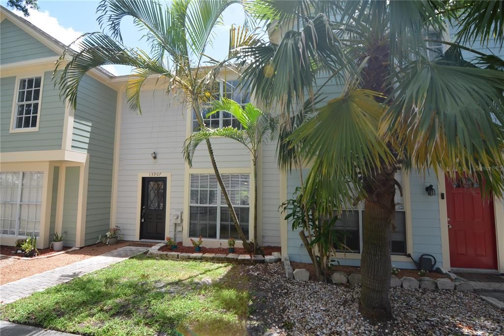 Recently Sold: $264,900 (2 beds, 2 baths, 1223 Square Feet)