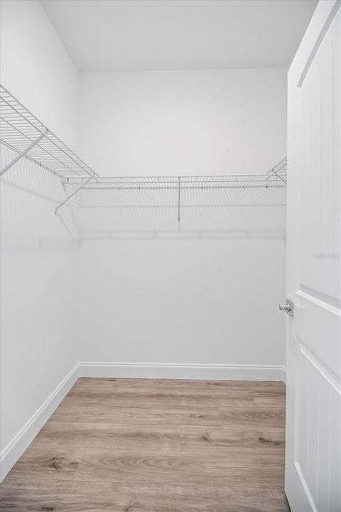 На продажу: $349,800 (3 спален, 2 ванн, 1555 Квадратных фут)