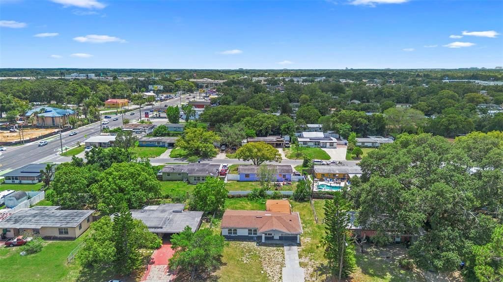 Activo con contrato: $139,900 (4 camas, 2 baños, 1521 Pies cuadrados)