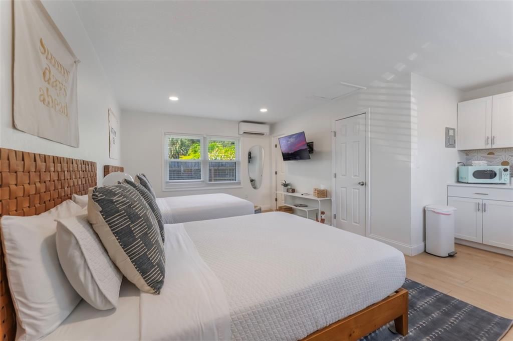 待售: $1,795,000 (0 贝兹, 0 浴室, 3156 平方英尺)