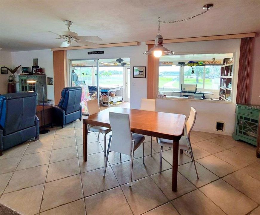 For Sale: $1,499,000 (2 beds, 1 baths, 1531 Square Feet)