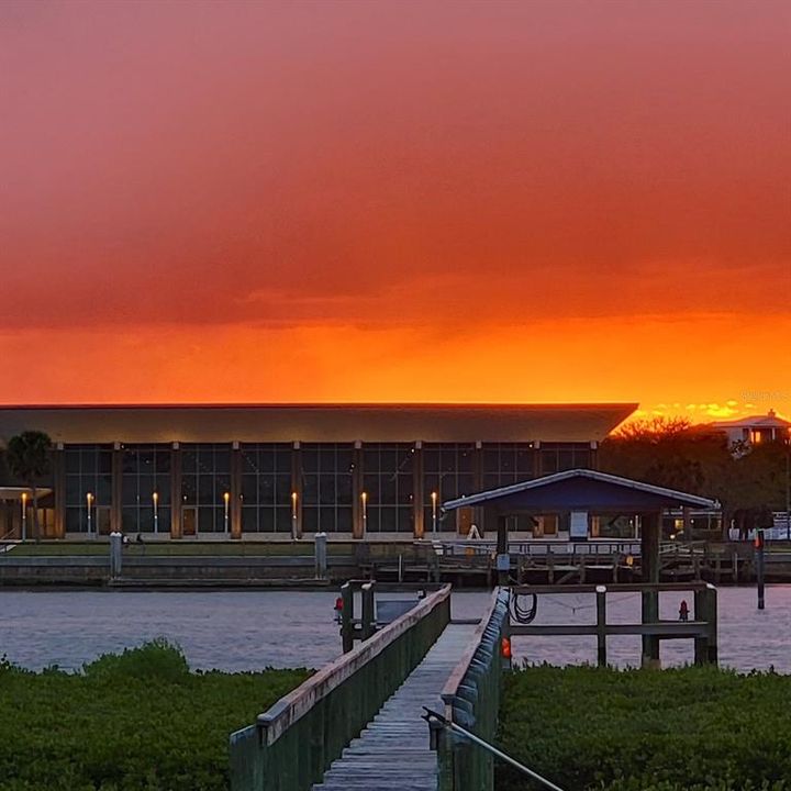 For Sale: $1,499,000 (2 beds, 1 baths, 1531 Square Feet)