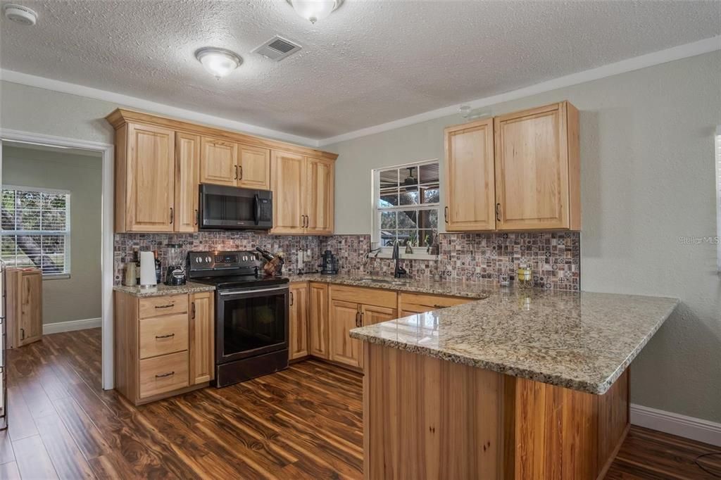 For Sale: $990,000 (6 beds, 4 baths, 4058 Square Feet)