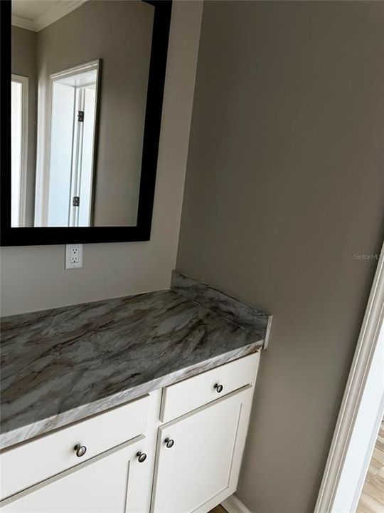 For Sale: $499,900 (5 beds, 2 baths, 2128 Square Feet)