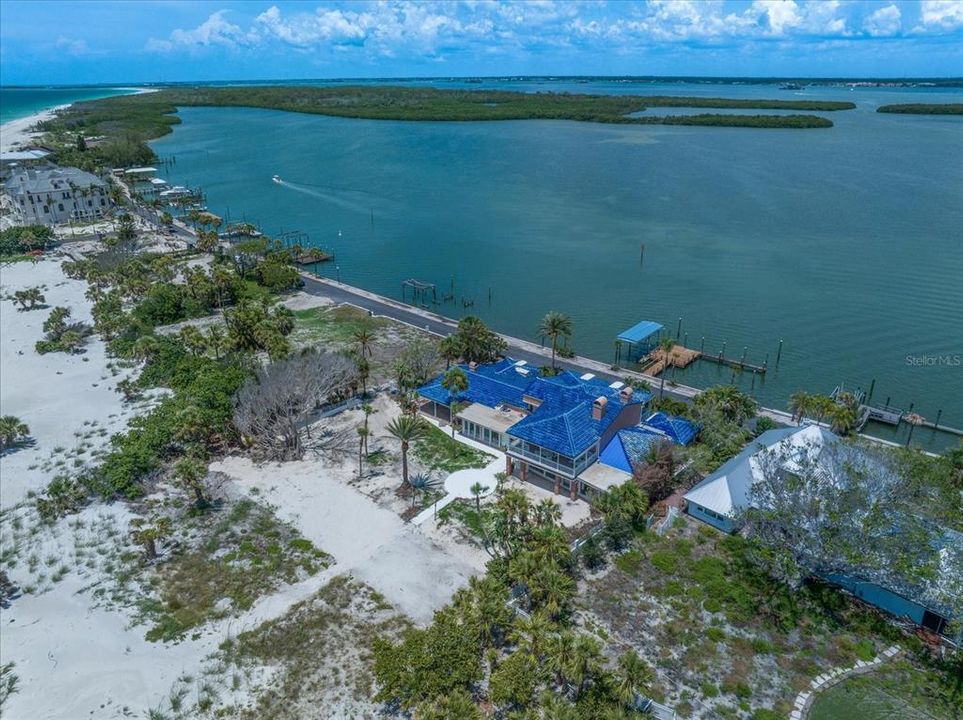 En Venta: $16,750,000 (5 camas, 4 baños, 5421 Pies cuadrados)