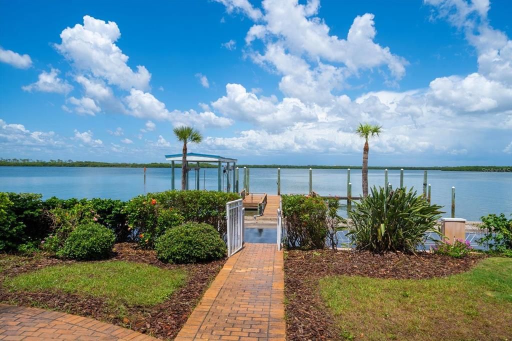 En Venta: $16,750,000 (5 camas, 4 baños, 5421 Pies cuadrados)