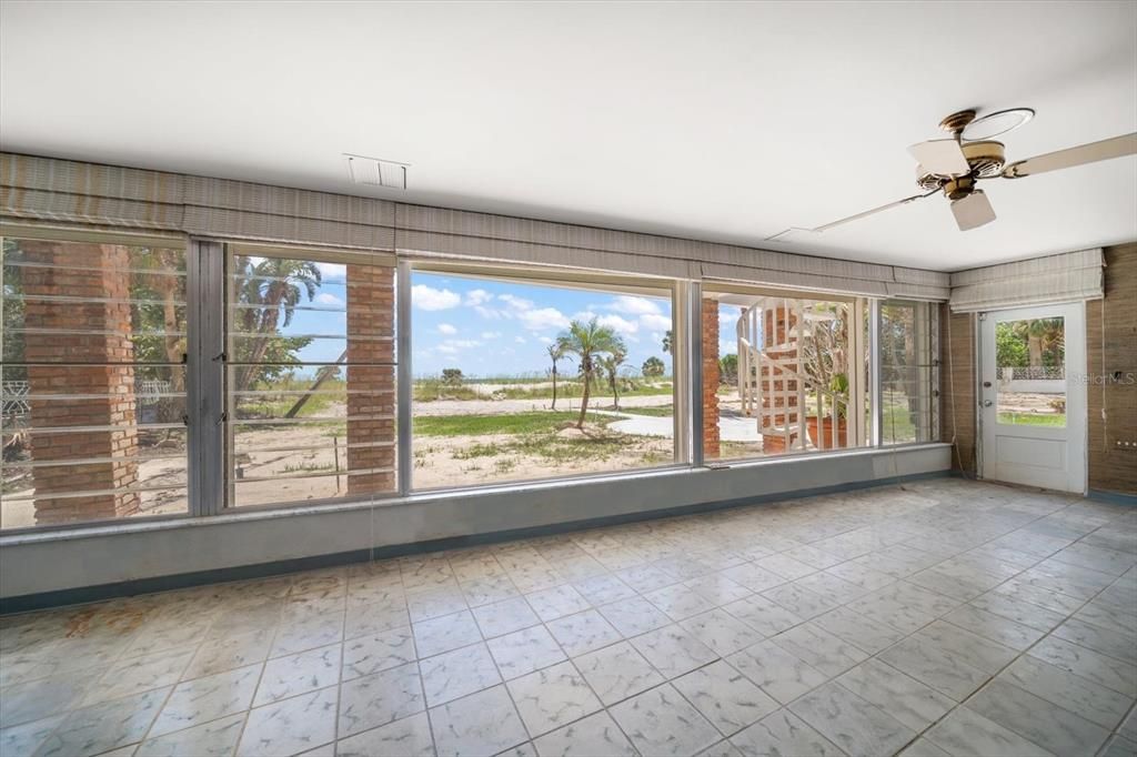 En Venta: $16,750,000 (5 camas, 4 baños, 5421 Pies cuadrados)