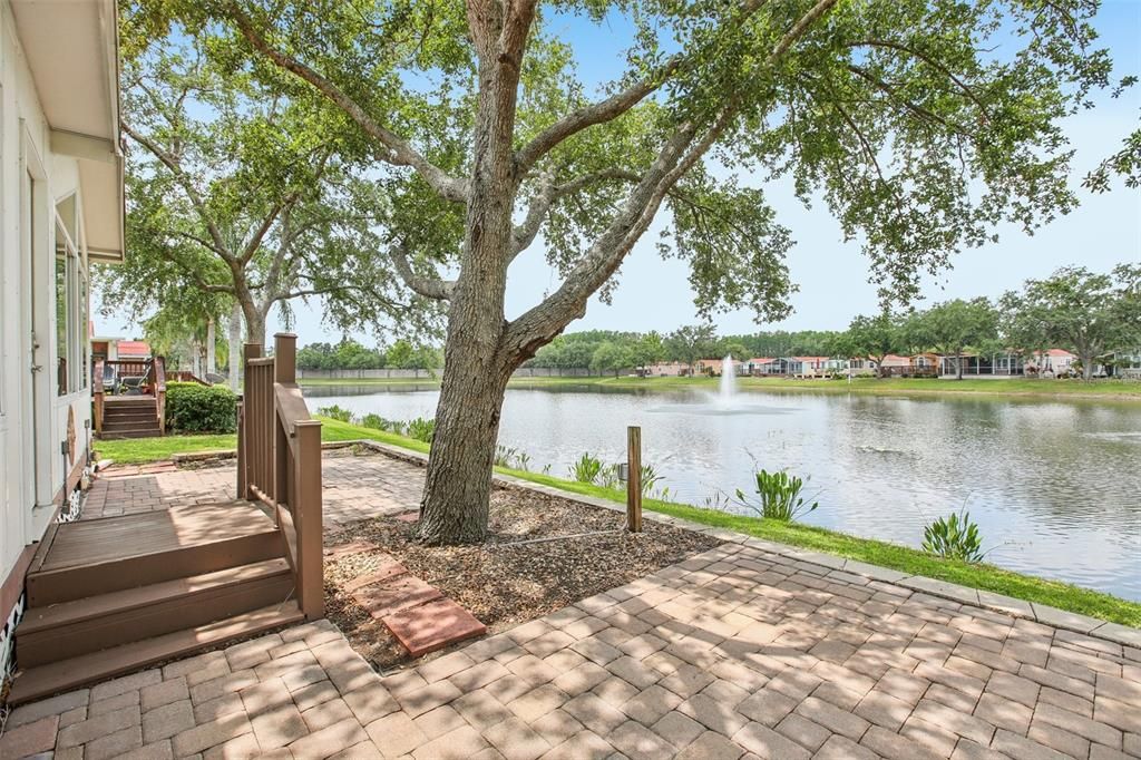 For Rent: $1,600 (1 beds, 1 baths, 1250 Square Feet)