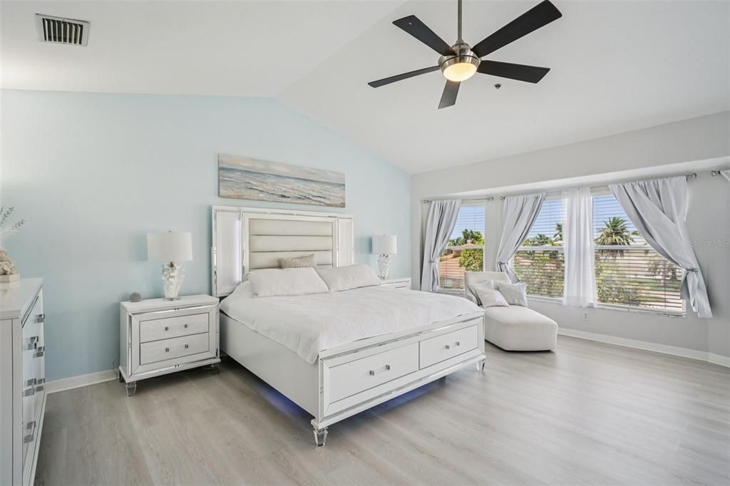 На продажу: $630,000 (3 спален, 3 ванн, 2236 Квадратных фут)