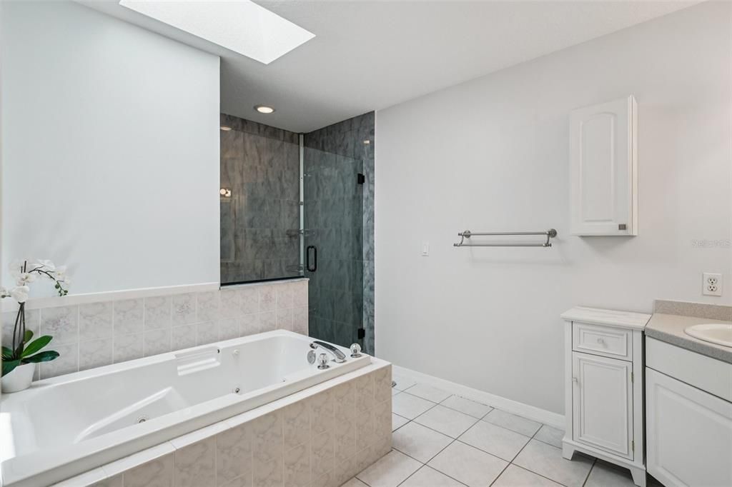 На продажу: $630,000 (3 спален, 3 ванн, 2236 Квадратных фут)