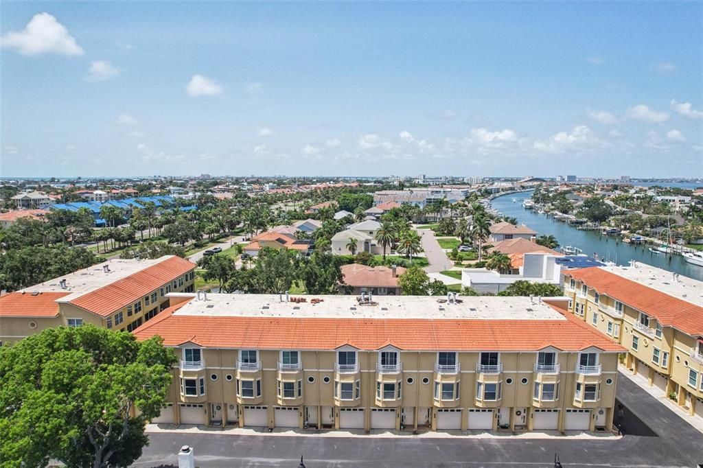 На продажу: $630,000 (3 спален, 3 ванн, 2236 Квадратных фут)