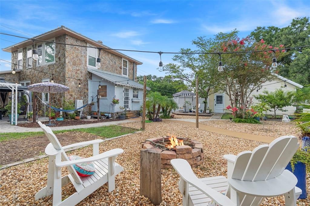 For Sale: $575,000 (4 beds, 2 baths, 1815 Square Feet)