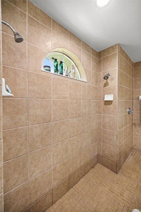 For Sale: $645,000 (4 beds, 3 baths, 3563 Square Feet)