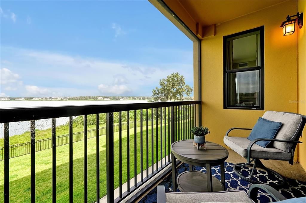 待售: $389,000 (2 贝兹, 3 浴室, 1568 平方英尺)