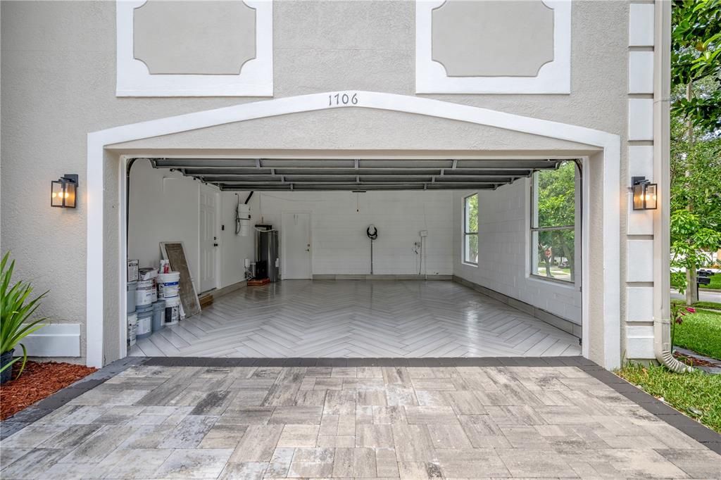 En Venta: $929,995 (6 camas, 3 baños, 3838 Pies cuadrados)