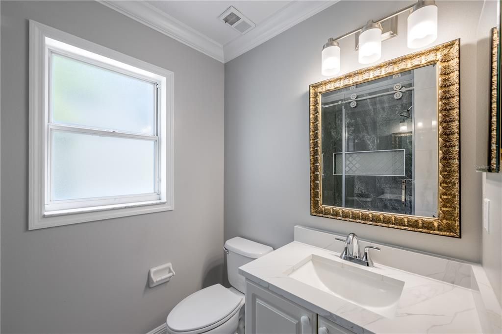 En Venta: $929,995 (6 camas, 3 baños, 3838 Pies cuadrados)