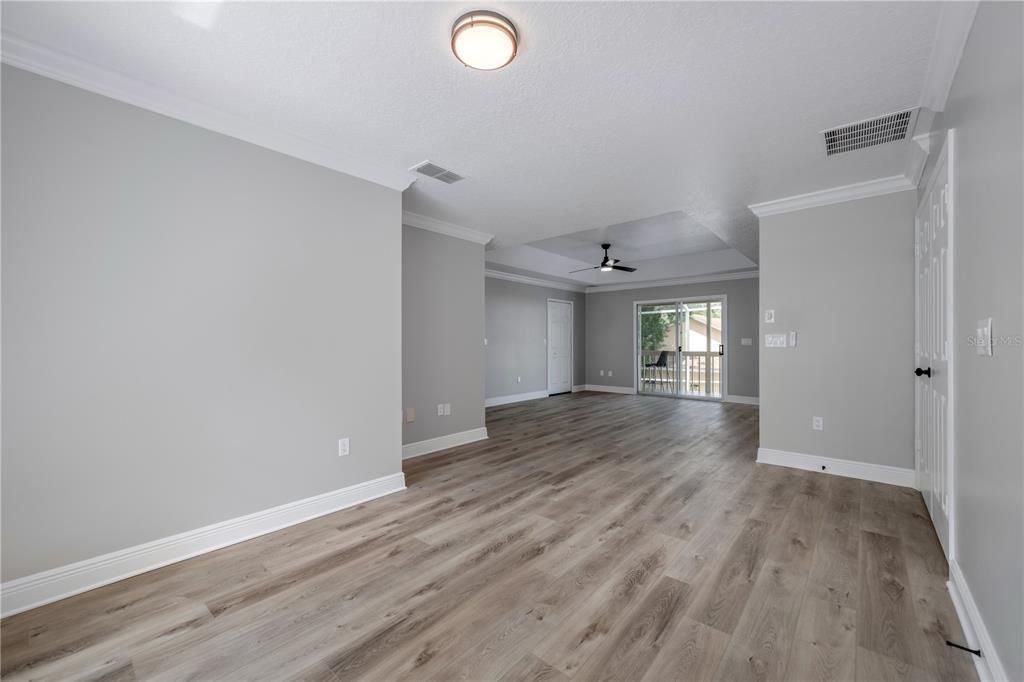 En Venta: $929,995 (6 camas, 3 baños, 3838 Pies cuadrados)