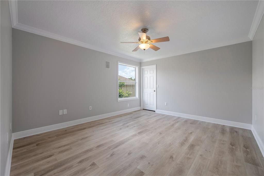 En Venta: $929,995 (6 camas, 3 baños, 3838 Pies cuadrados)