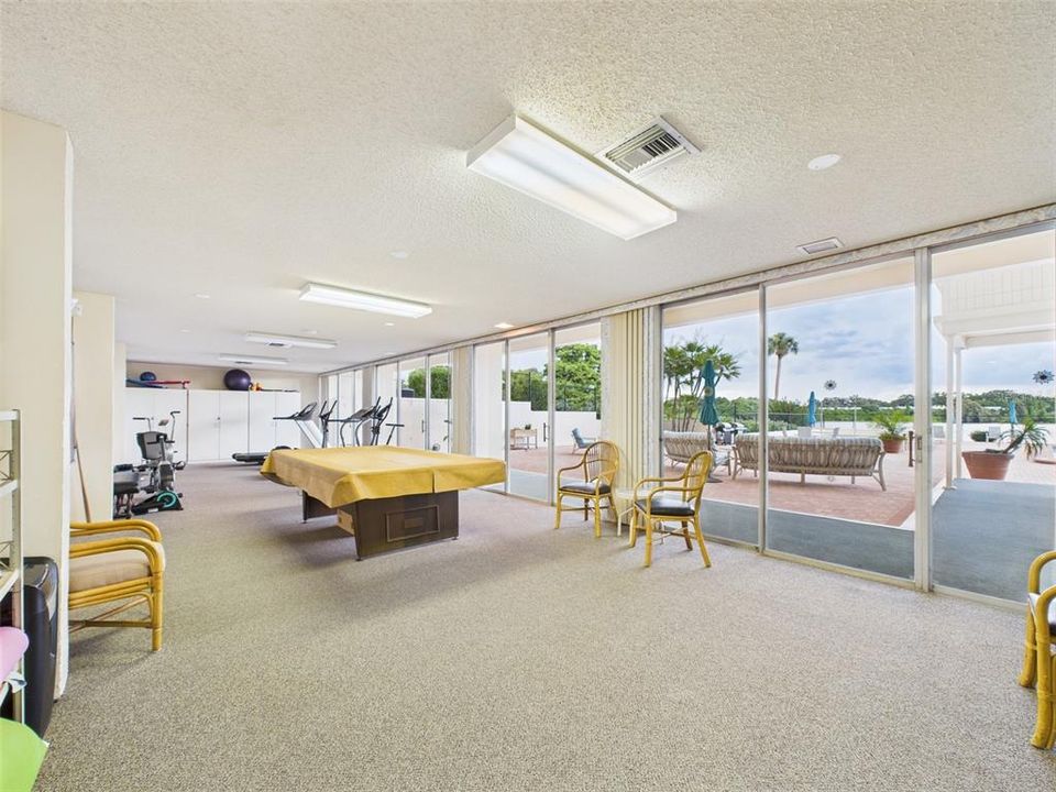 待售: $118,900 (2 贝兹, 2 浴室, 1029 平方英尺)