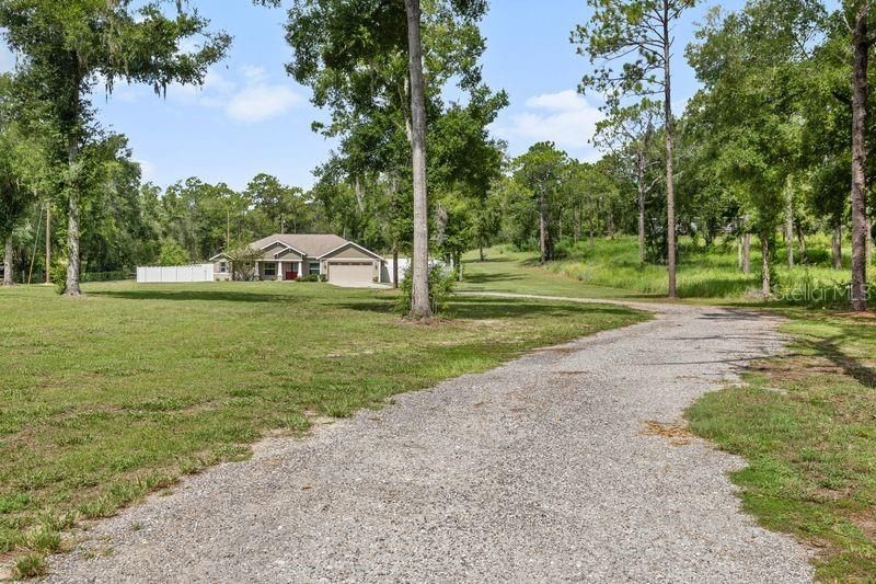 待售: $585,000 (4 贝兹, 2 浴室, 2063 平方英尺)