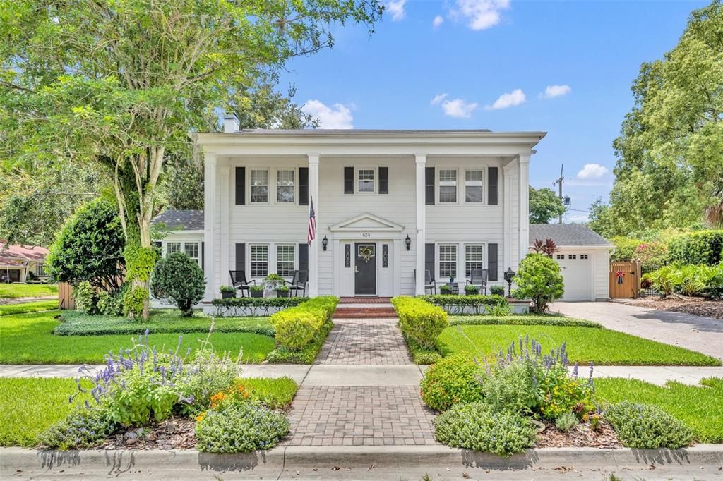 Excellent Curb Appeal