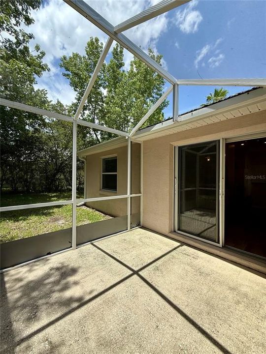 В аренду: $1,995 (3 спален, 2 ванн, 1275 Квадратных фут)