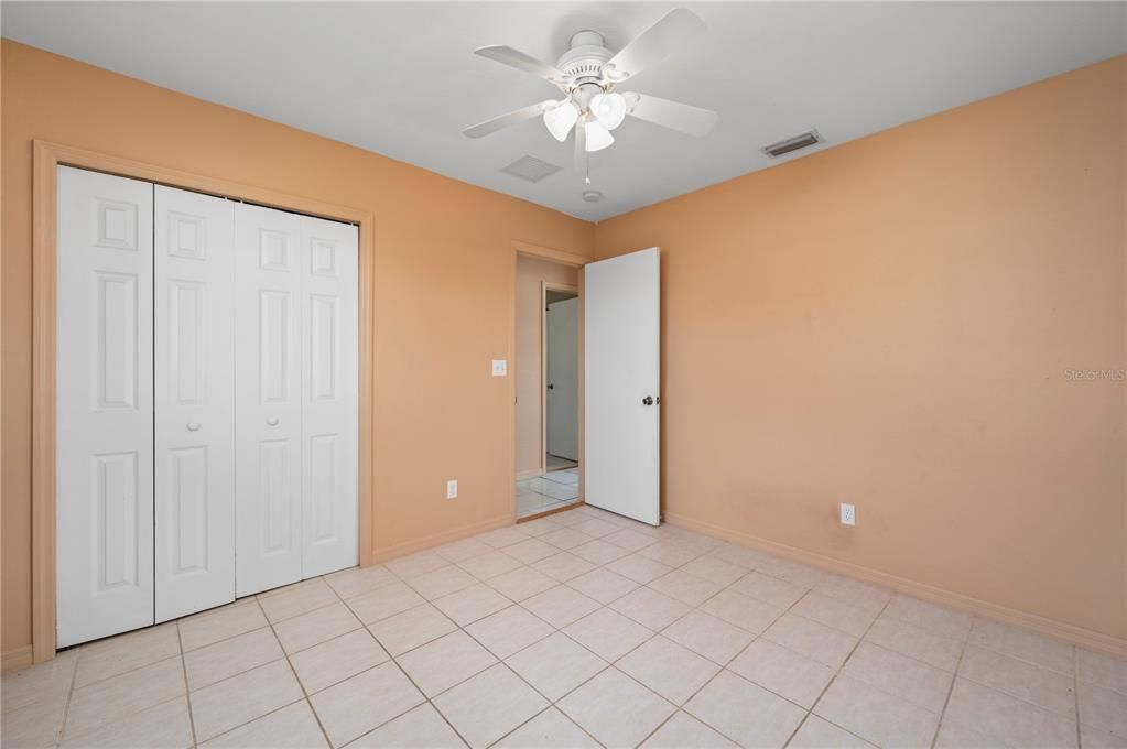 For Sale: $250,000 (3 beds, 2 baths, 1176 Square Feet)