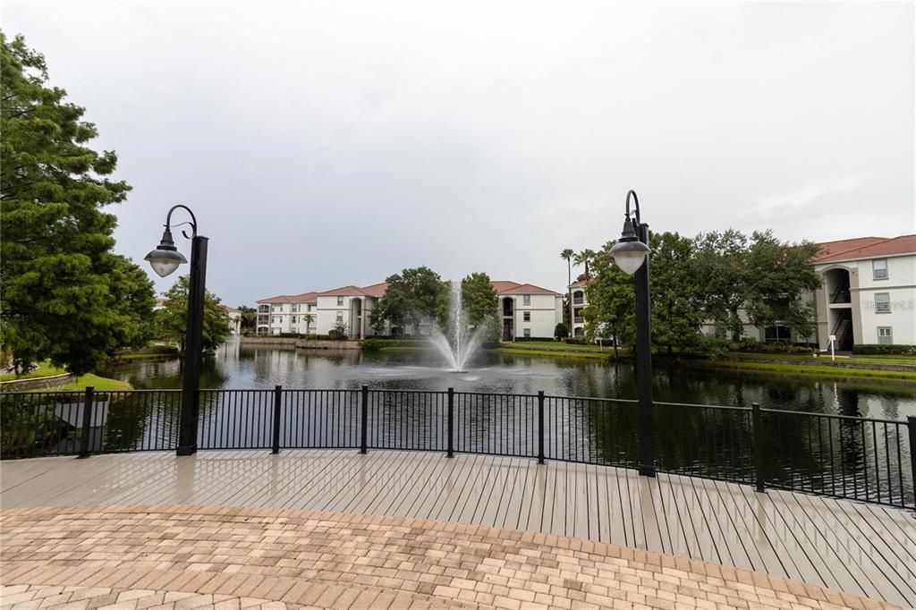 Под контрактом: $154,900 (2 спален, 2 ванн, 1064 Квадратных фут)