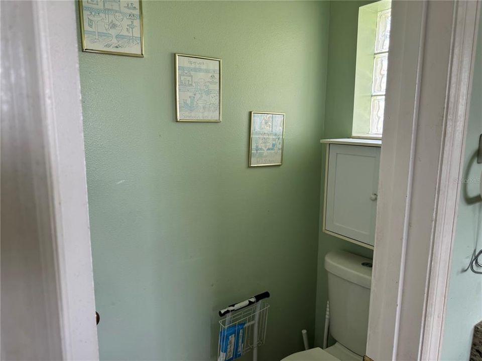 Activo con contrato: $399,000 (3 camas, 2 baños, 1786 Pies cuadrados)