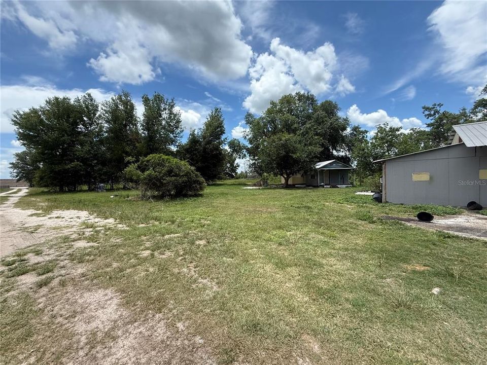 For Sale: $899,900 (1 beds, 1 baths, 900 Square Feet)