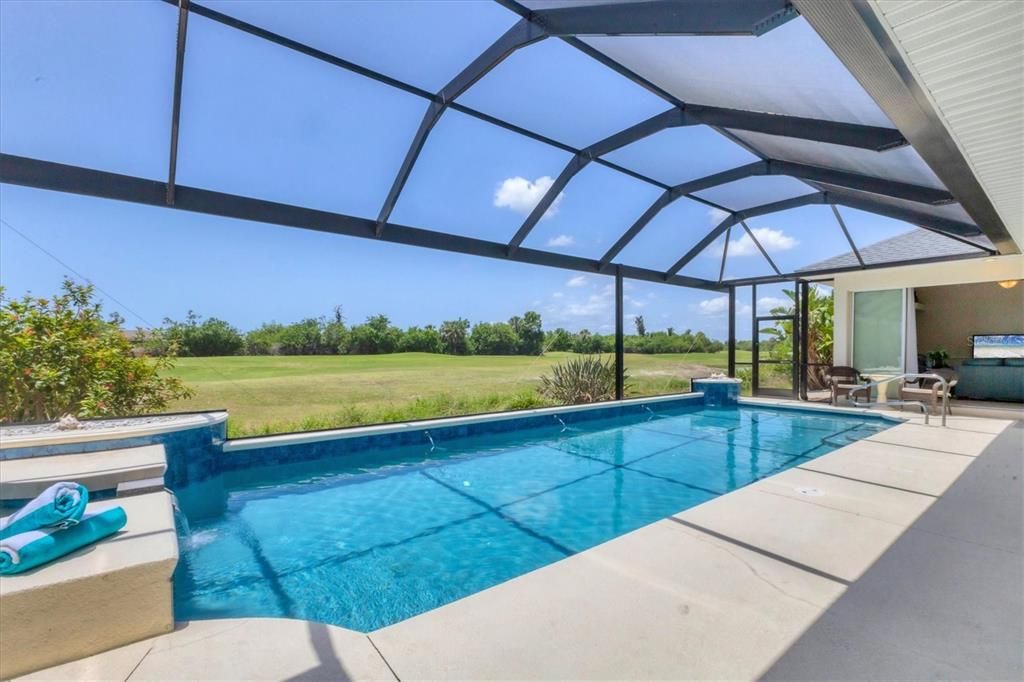 合同活跃: $540,000 (3 贝兹, 4 浴室, 2990 平方英尺)