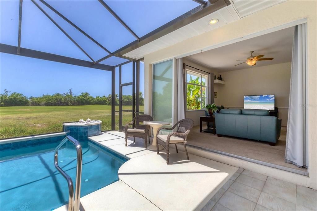 合同活跃: $540,000 (3 贝兹, 4 浴室, 2990 平方英尺)