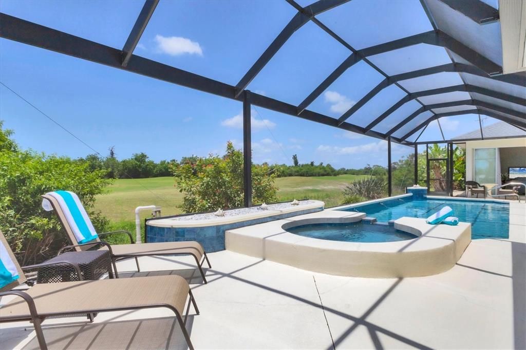 合同活跃: $540,000 (3 贝兹, 4 浴室, 2990 平方英尺)