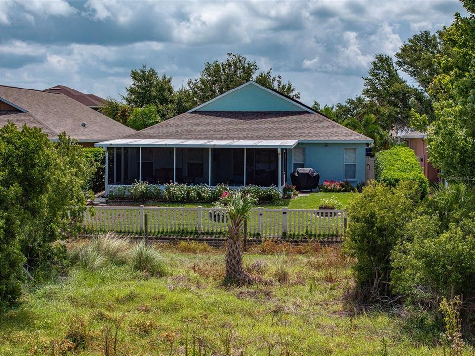 合同活跃: $349,900 (4 贝兹, 2 浴室, 1857 平方英尺)