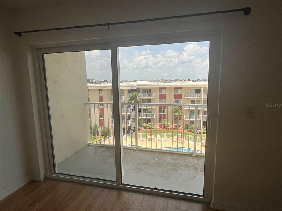 For Rent: $1,700 (2 beds, 2 baths, 1030 Square Feet)