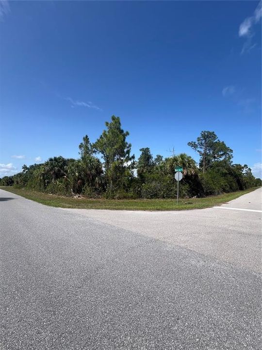 待售: $23,900 (0.26 acres)