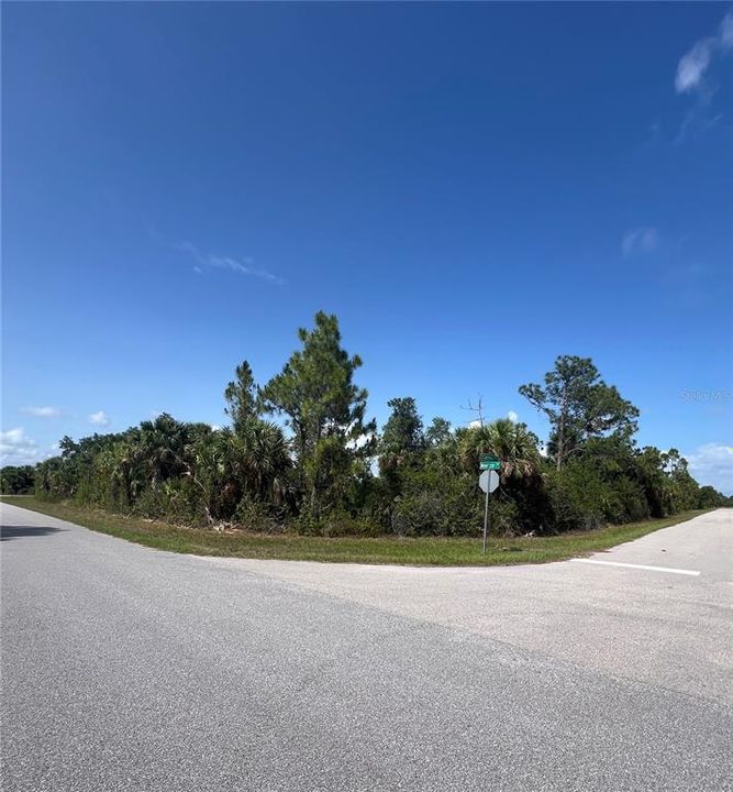 待售: $23,900 (0.26 acres)