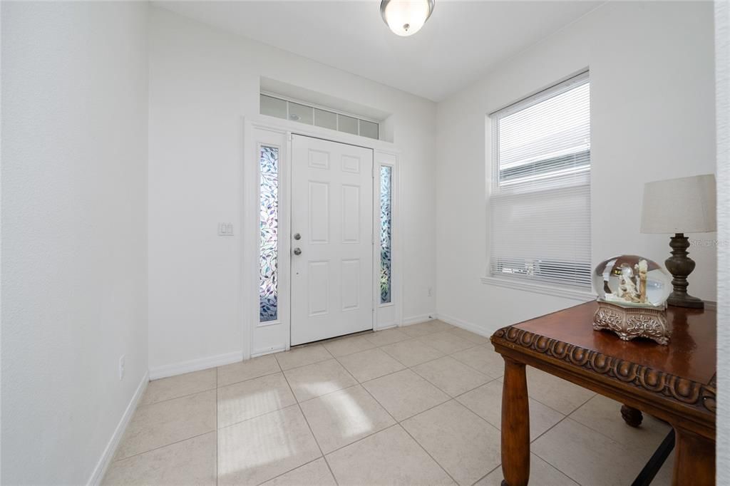 Active With Contract: $2,450 (3 beds, 2 baths, 1630 Square Feet)