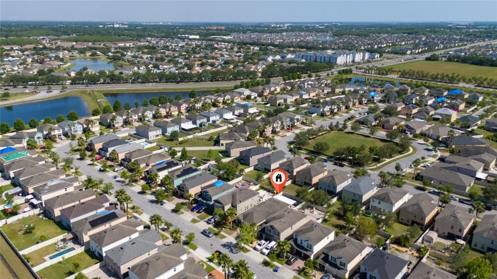 Active With Contract: $2,450 (3 beds, 2 baths, 1630 Square Feet)