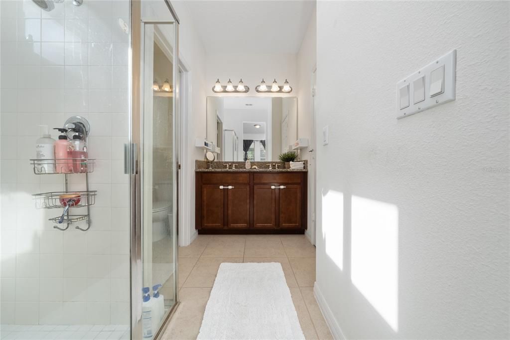 Active With Contract: $2,450 (3 beds, 2 baths, 1630 Square Feet)