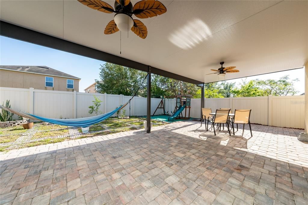 Active With Contract: $2,450 (3 beds, 2 baths, 1630 Square Feet)