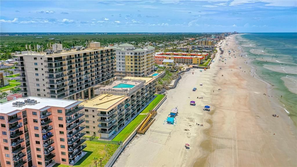 Activo con contrato: $675,000 (2 camas, 2 baños, 1385 Pies cuadrados)