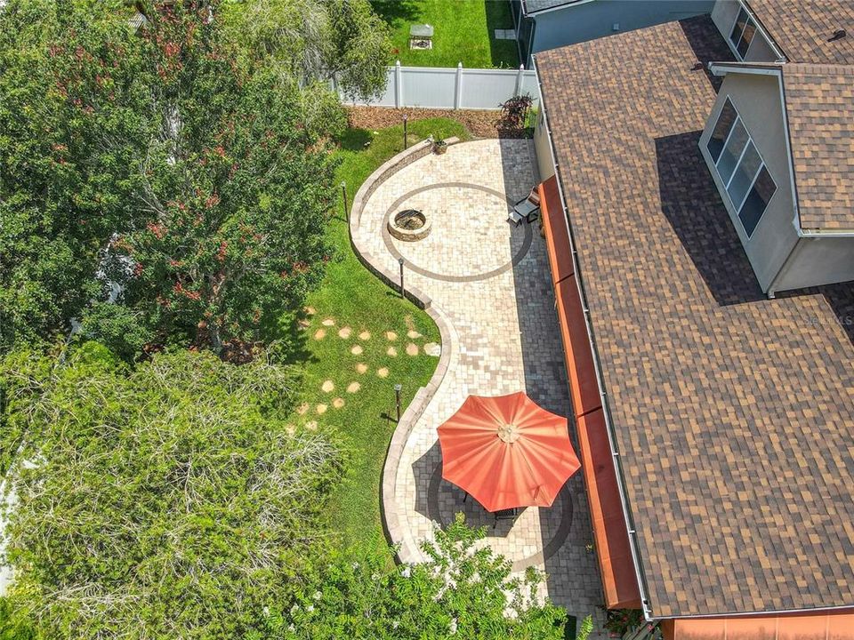 For Sale: $850,000 (5 beds, 4 baths, 3958 Square Feet)