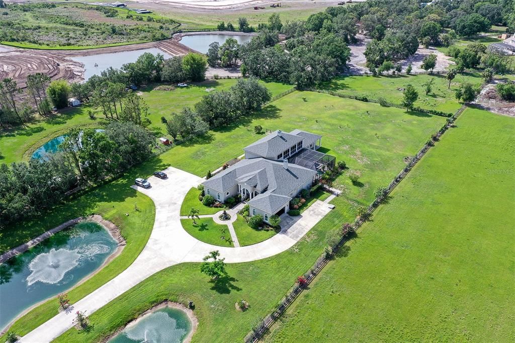 На продажу: $2,195,000 (6 спален, 5 ванн, 5200 Квадратных фут)