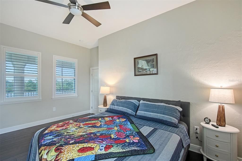 На продажу: $2,195,000 (6 спален, 5 ванн, 5200 Квадратных фут)