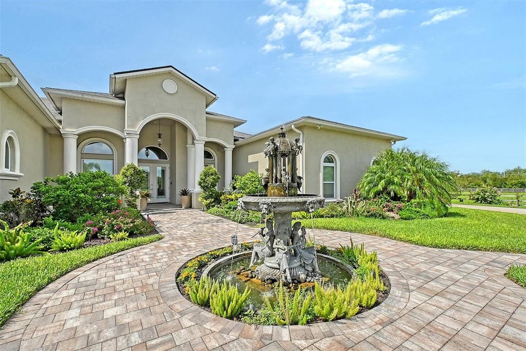 На продажу: $2,195,000 (6 спален, 5 ванн, 5200 Квадратных фут)