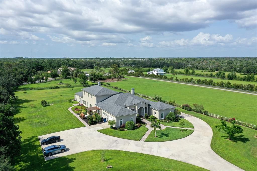 На продажу: $2,195,000 (6 спален, 5 ванн, 5200 Квадратных фут)