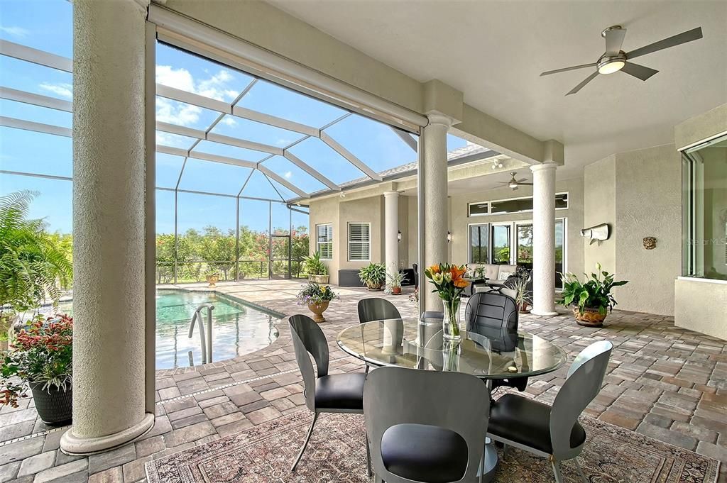 На продажу: $2,195,000 (6 спален, 5 ванн, 5200 Квадратных фут)