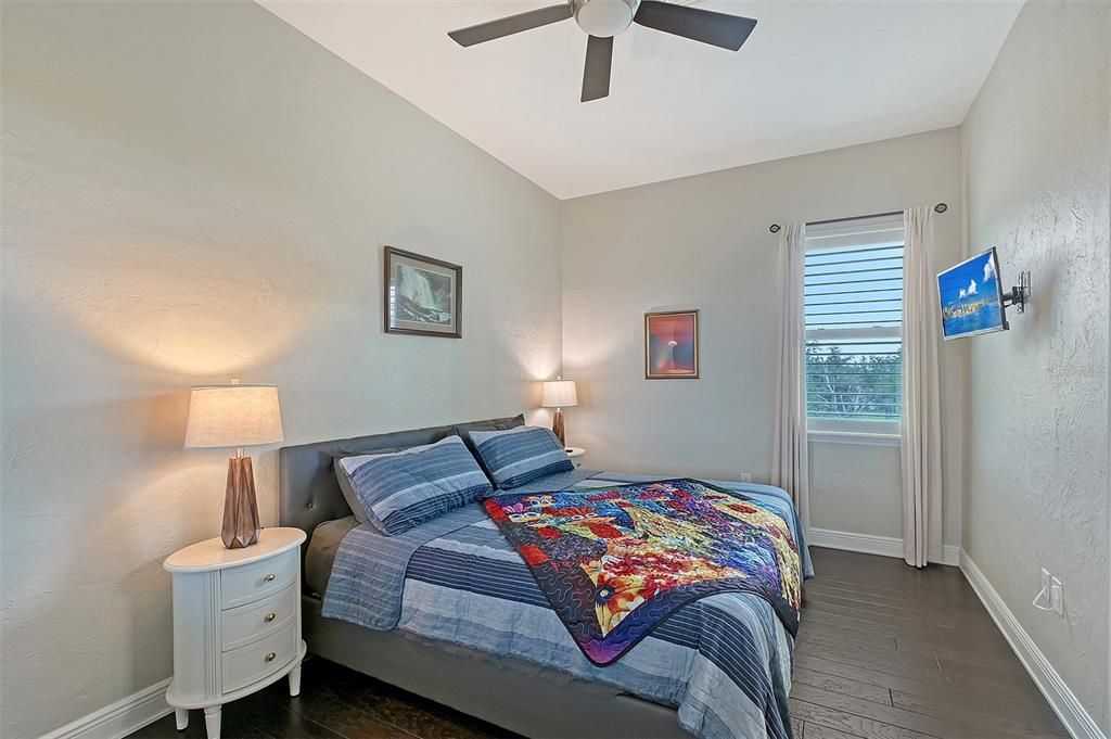 На продажу: $2,195,000 (6 спален, 5 ванн, 5200 Квадратных фут)