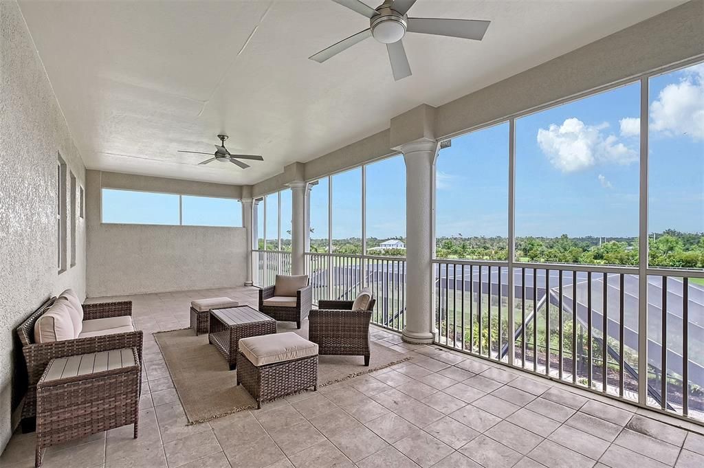 На продажу: $2,195,000 (6 спален, 5 ванн, 5200 Квадратных фут)